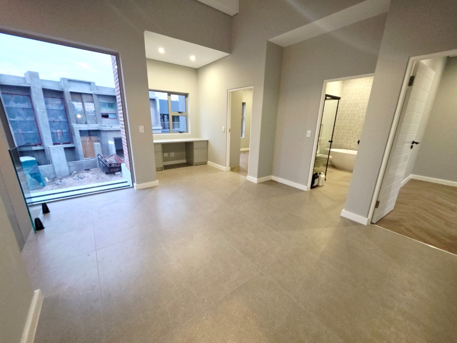 4 Bedroom Property for Sale in Sandown Western Cape